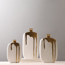 Load image into Gallery viewer, Golden Glaze Flower Vase - Gold and White 32.8 cm
